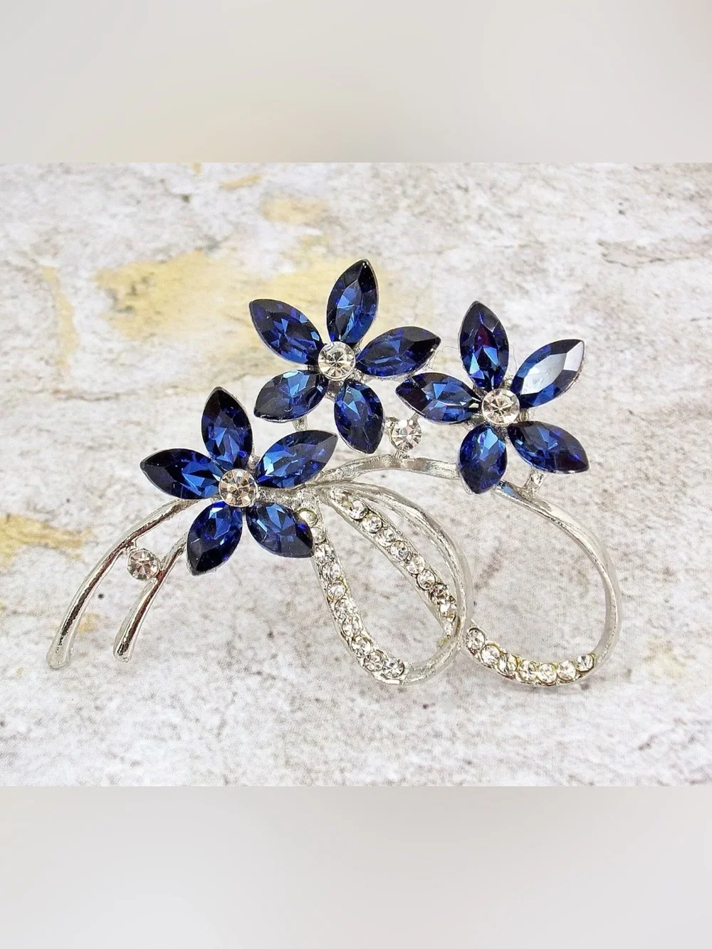 Blue crystal flower pin brooch with three blue marquise crystal flowers New